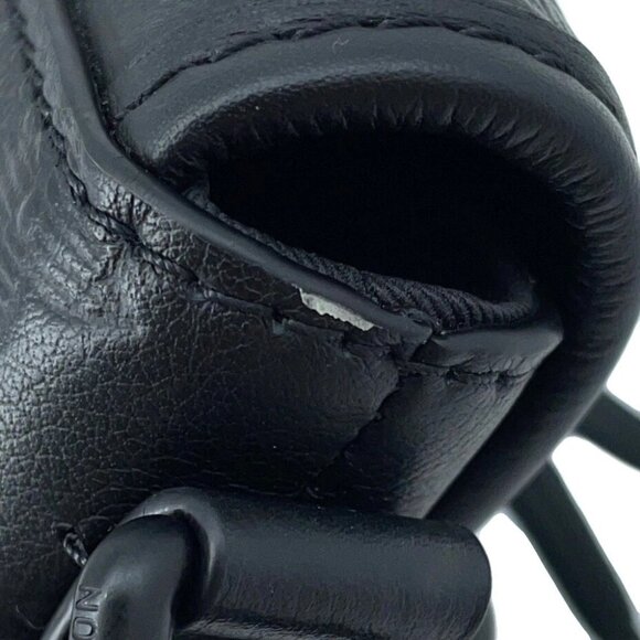 LOUIS VUITTON Pulse Wearable Wallet Monogram Shadow Noir M12636 - Picture 6 of 11